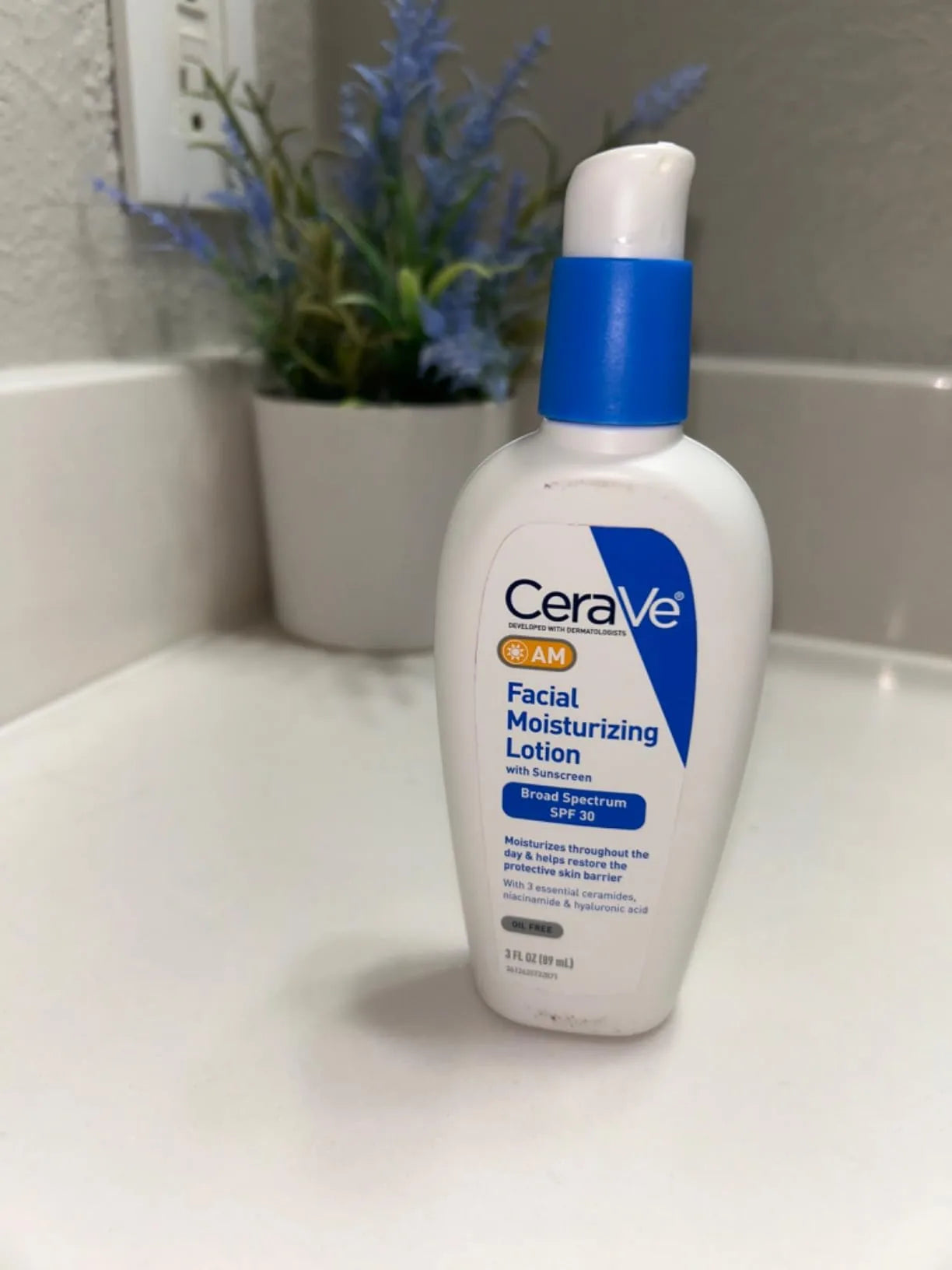 CeraVe Facial Moisturizing SPF 30 Lotion